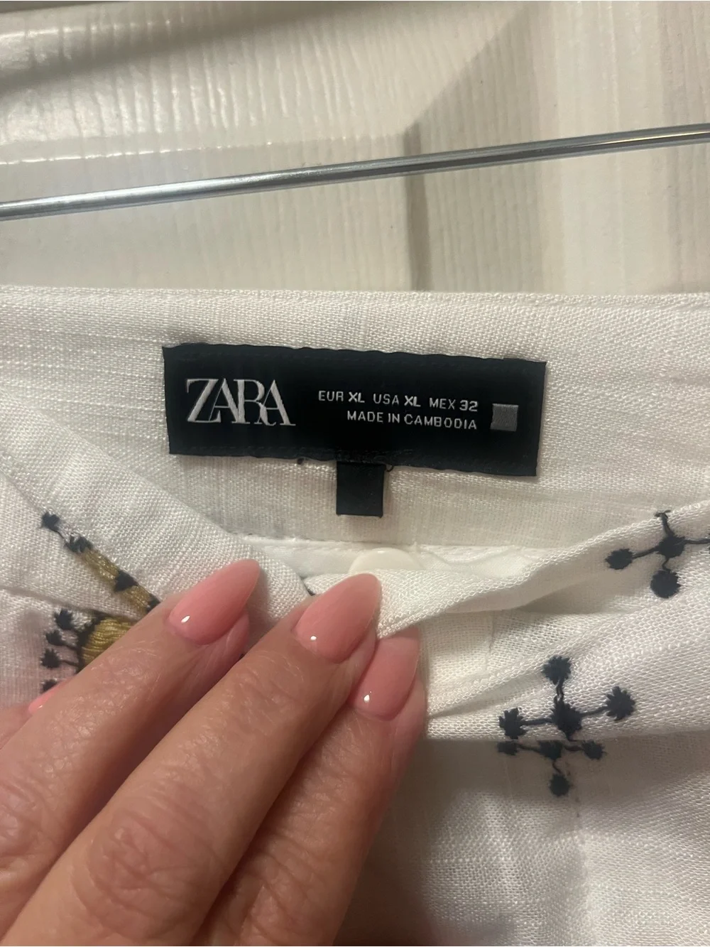 Zara Ecru Embroidered‎ Linen-Blend Paisley Printed Wide Leg Pants. Size XL.